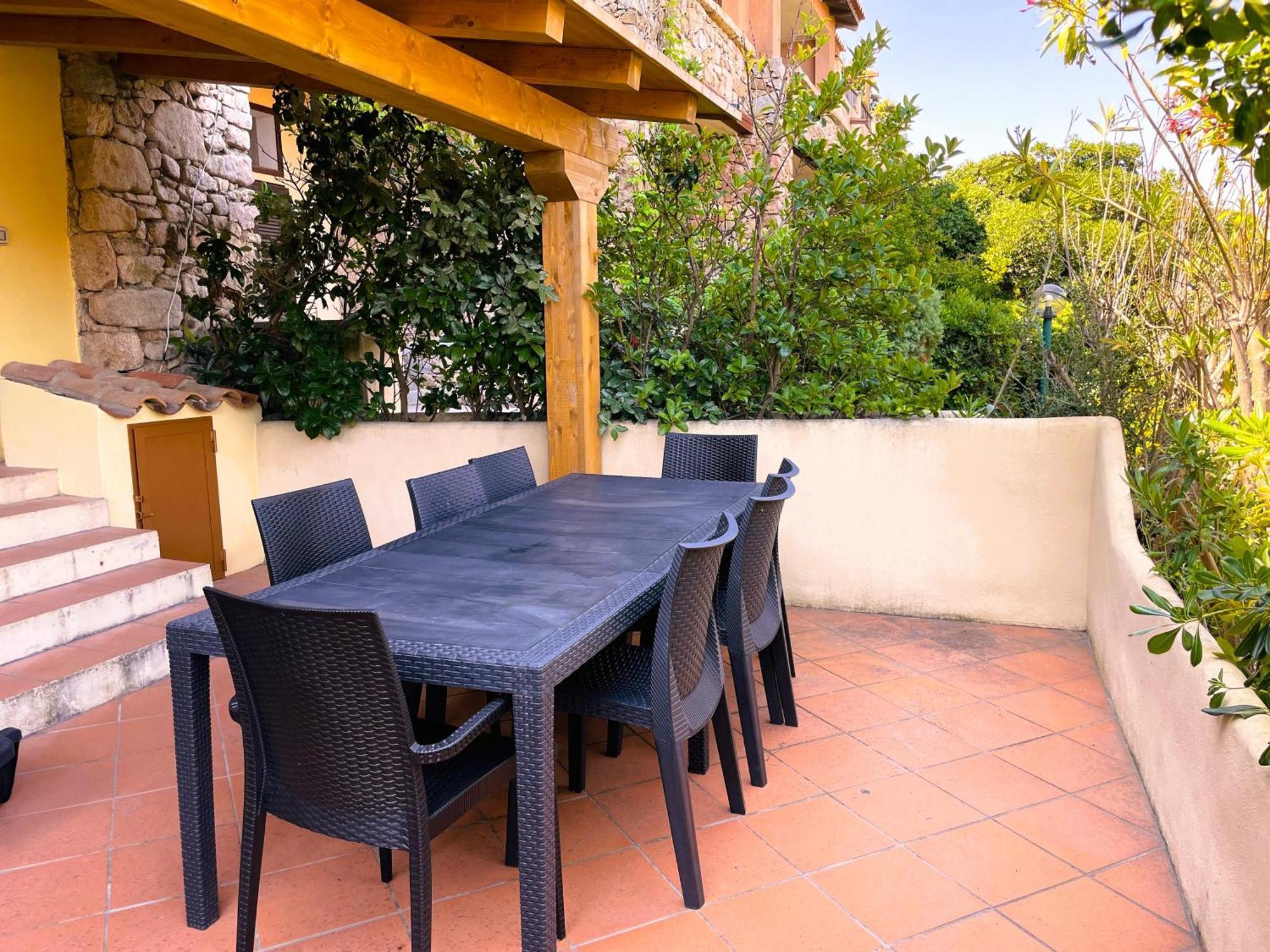 Bellissimo Appartamento Con Veranda Privata Al Centro Di Porto Rotondo Exterior foto
